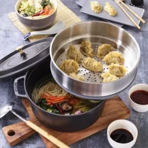 Staub Cocotte Rund Aus Gusseisen Mit Dämpfeinsatz In Basilikum 16